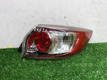 2010 Mazda Axela BL5FW - Right Taillight PN: STANLEY P8239