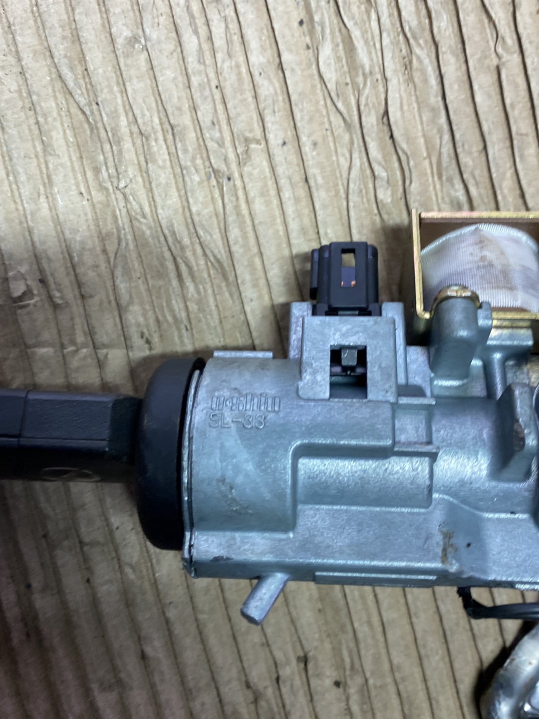 2004 Mazda MPV- Ignition Barrel PN: see photos