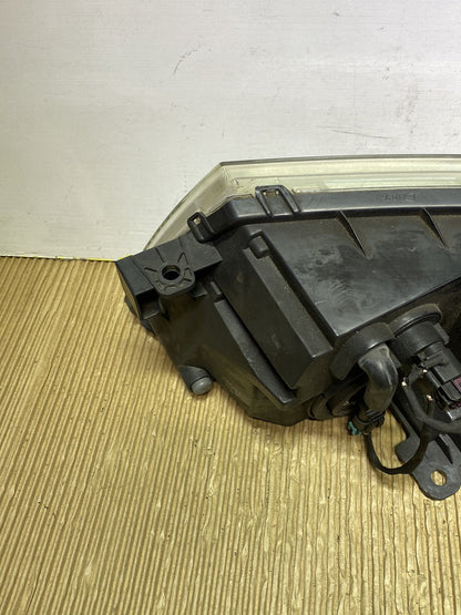 2009 Dodge Journey- Right Headlight PN: see photos
