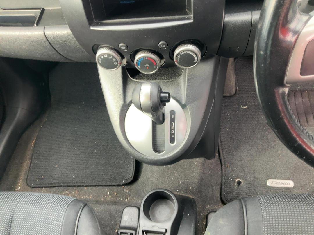 2009 Mazda Demio DE5FS  Dismantling For Parts