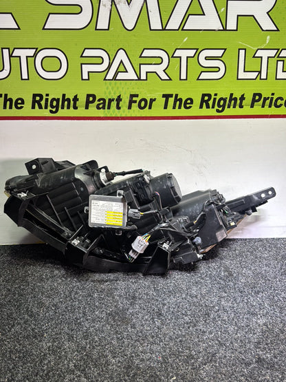 2011 Mazda Biante-Biante EP82- Right Headlight PN: STANLEY P8161
