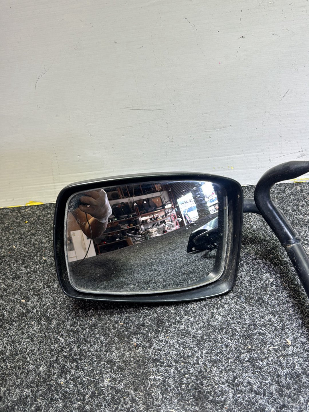 2009 Mazda Bongo Friendee SK82V - Left Door Mirror