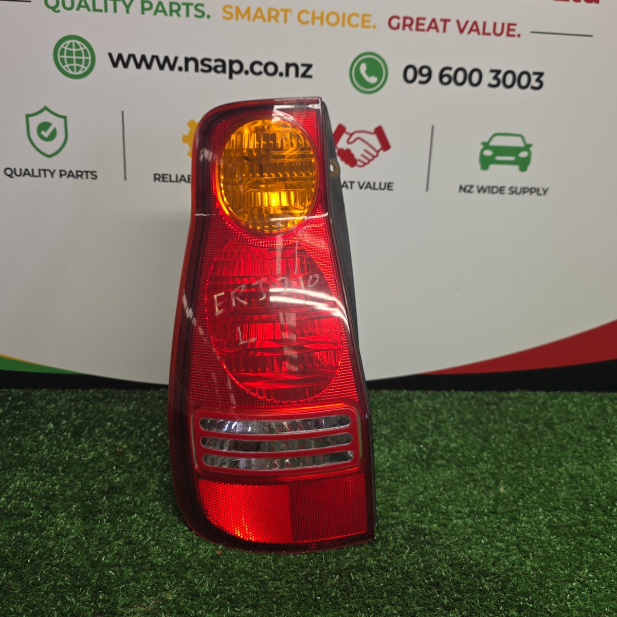 2002 Hyundai Elantra Lavita - Left Taillight PN: 9240117010