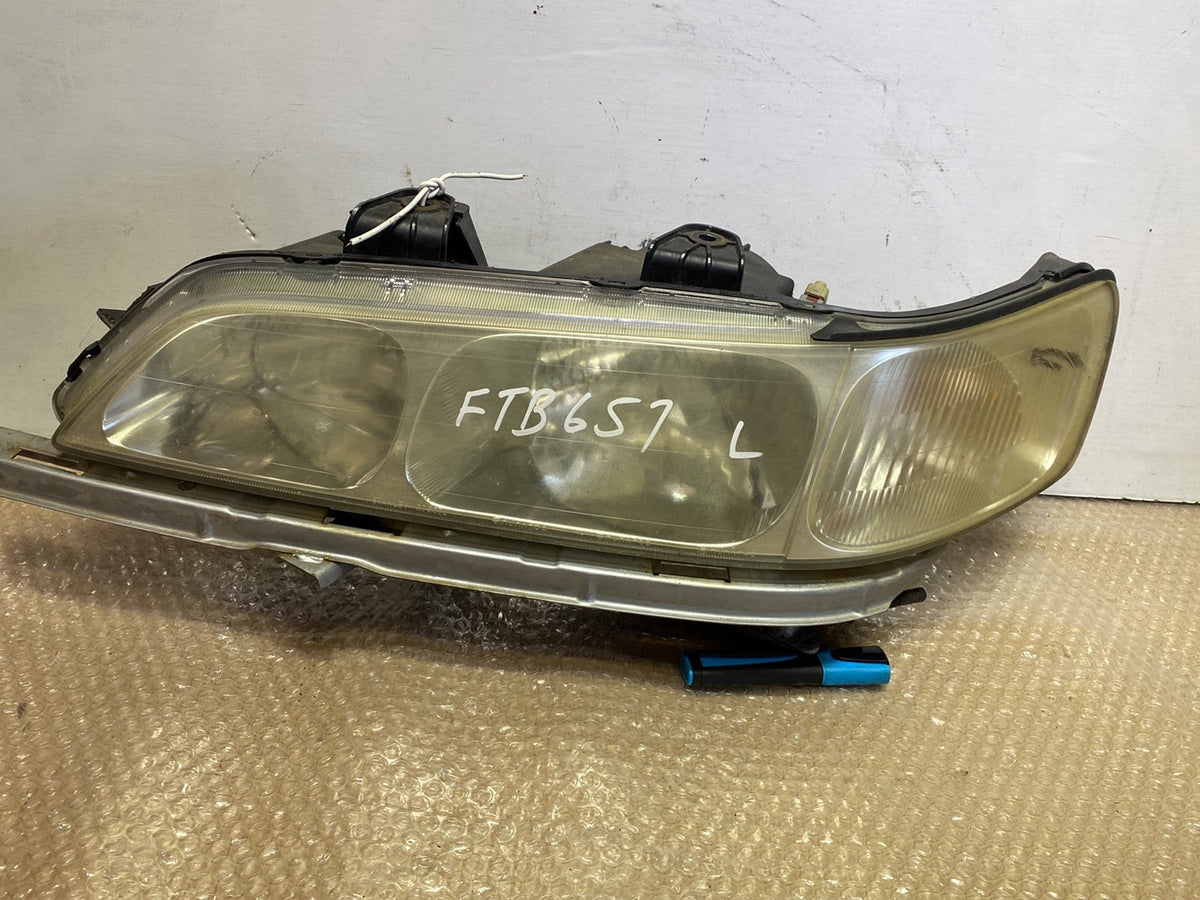 2000 Honda Accord - Left Headlight PN: see photos
