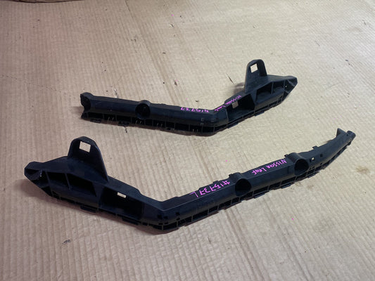2013 Nissan Leaf AZE0 - Rear Bumper Retainer