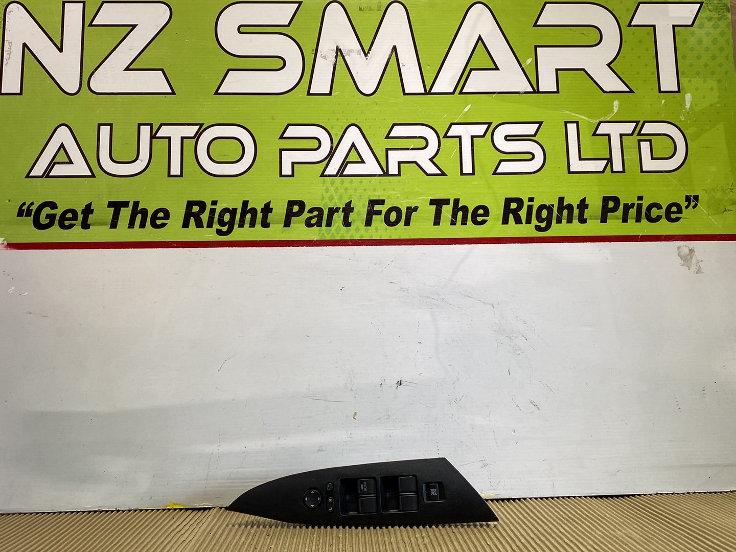 2011 Mazda Axela- Master Power Window Switch PN: see photos
