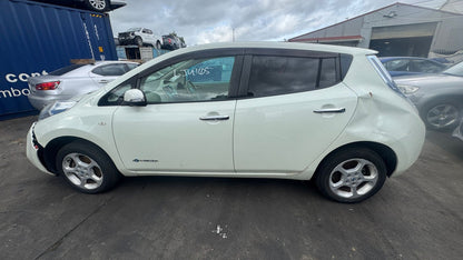 2011 Nissan Leaf ZE0 Dismantling For Parts