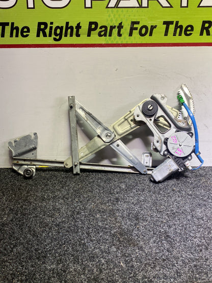 2007 Subaru Forester SG5 - Left Front Window Regulator/Motor