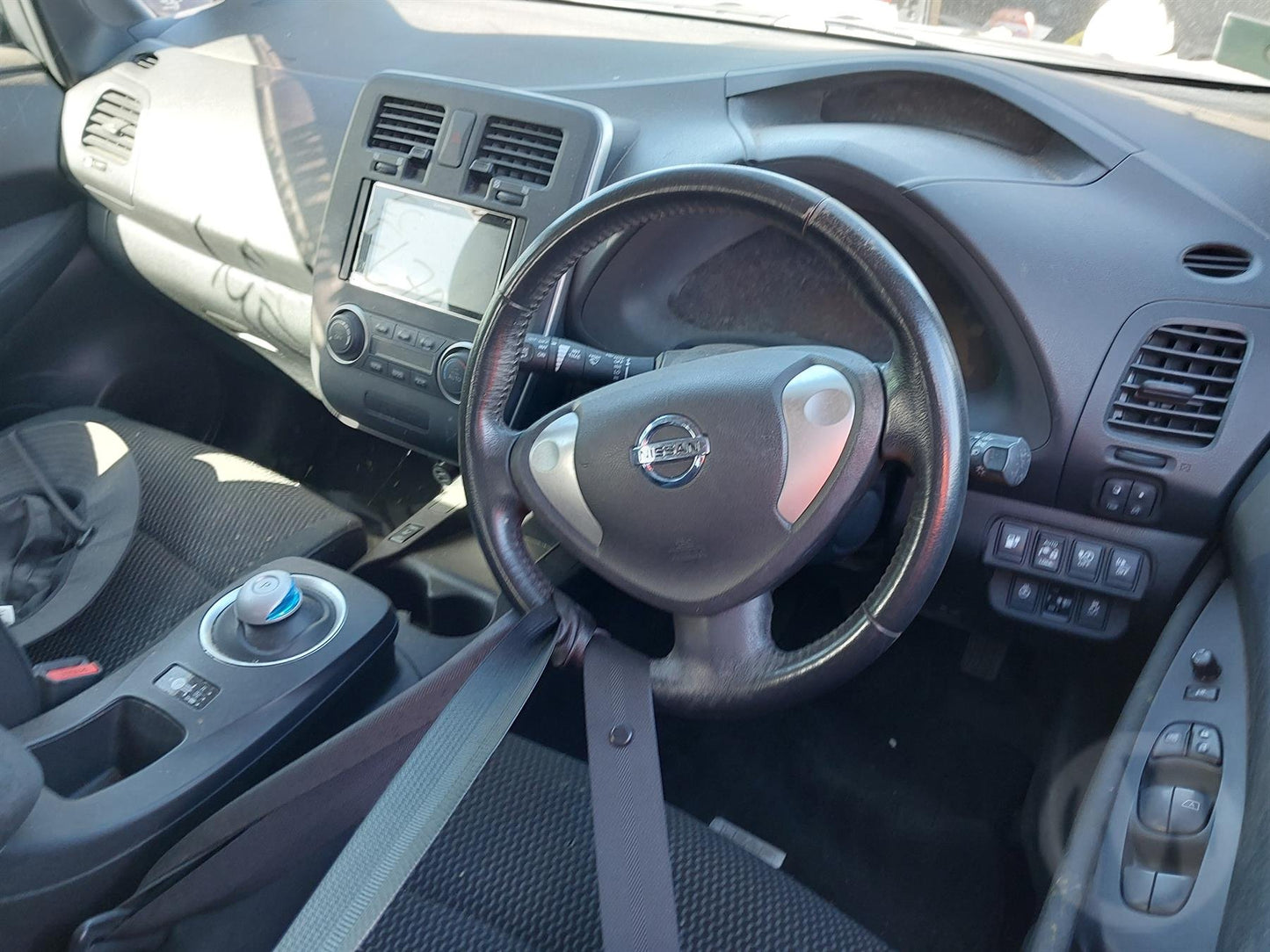 2014 Nissan Leaf AZE0 Dismantling For Parts