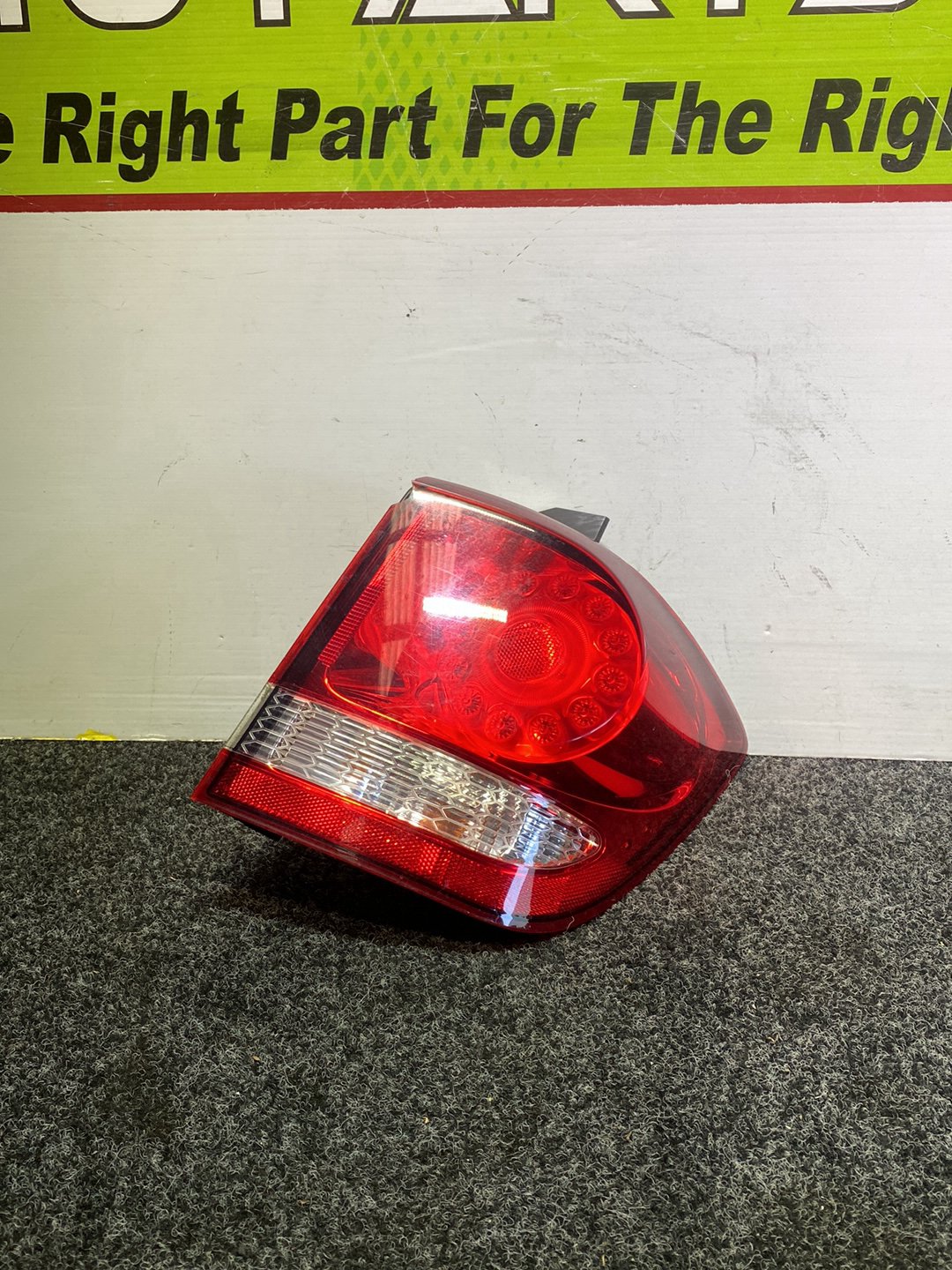 2010 Dodge Journey - Right Taillight
