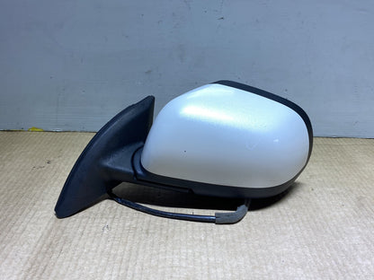2013 Nissan Leaf AZE0 - Left Door Mirror PN: 5 wires