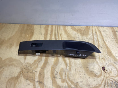 2010 Nissan March AK12 - Left Front Window Switch