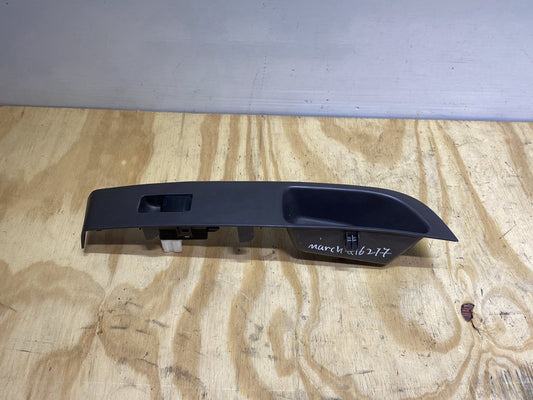 2010 Nissan March AK12 - Left Front Window Switch