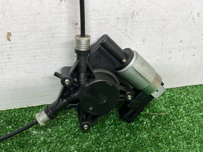 2007 Mazda Verisa - Right Front Window Regulator/Motor PN: GJ6A5958XF