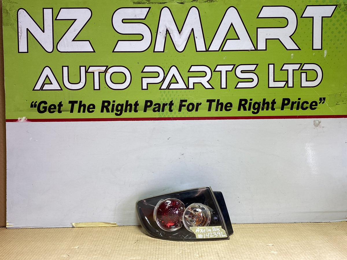 2007 Mazda Axela BK - Left Taillight PN: P6340