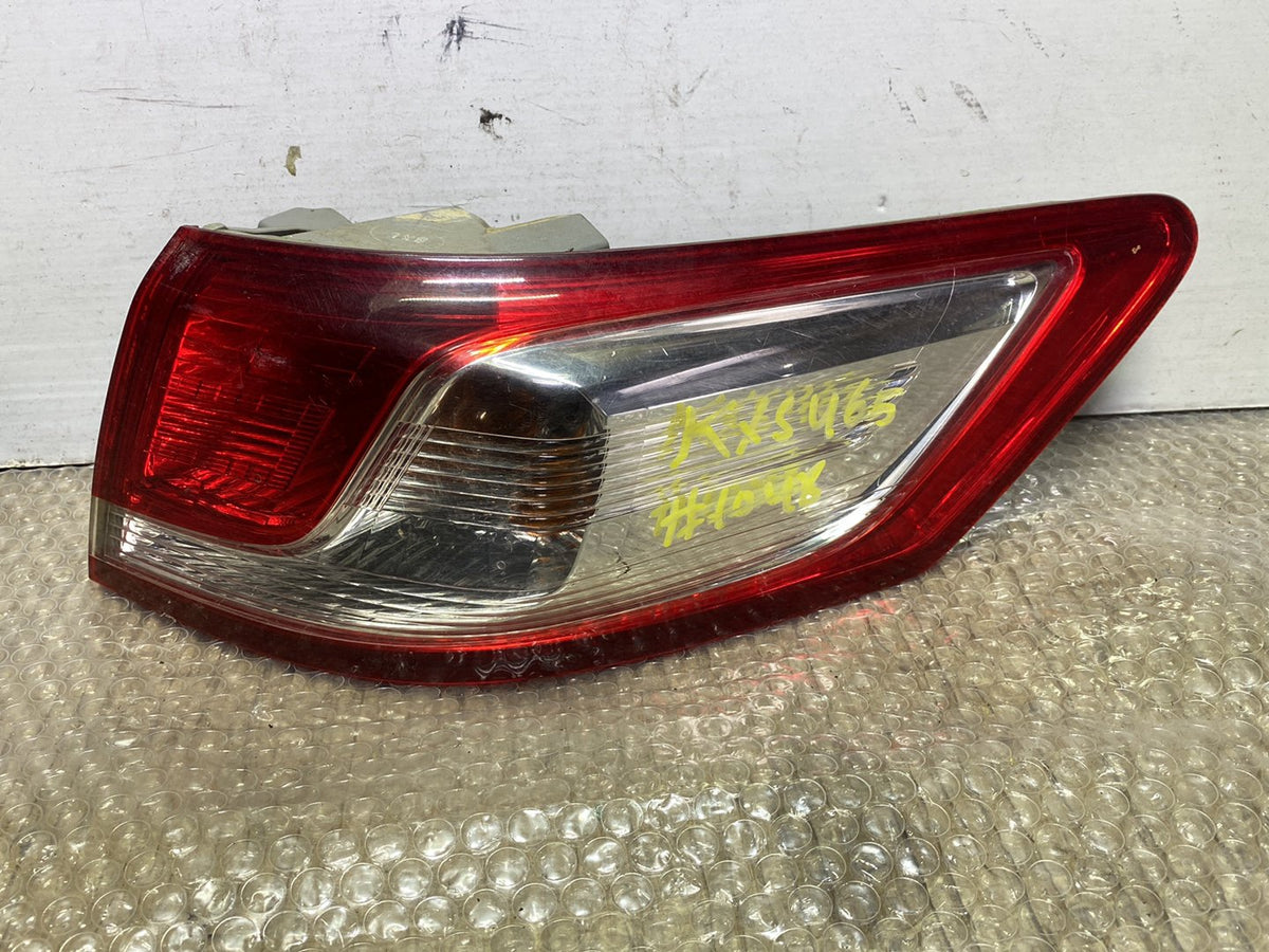 2008 Honda Odyssey- Right Taillight PN: see photos