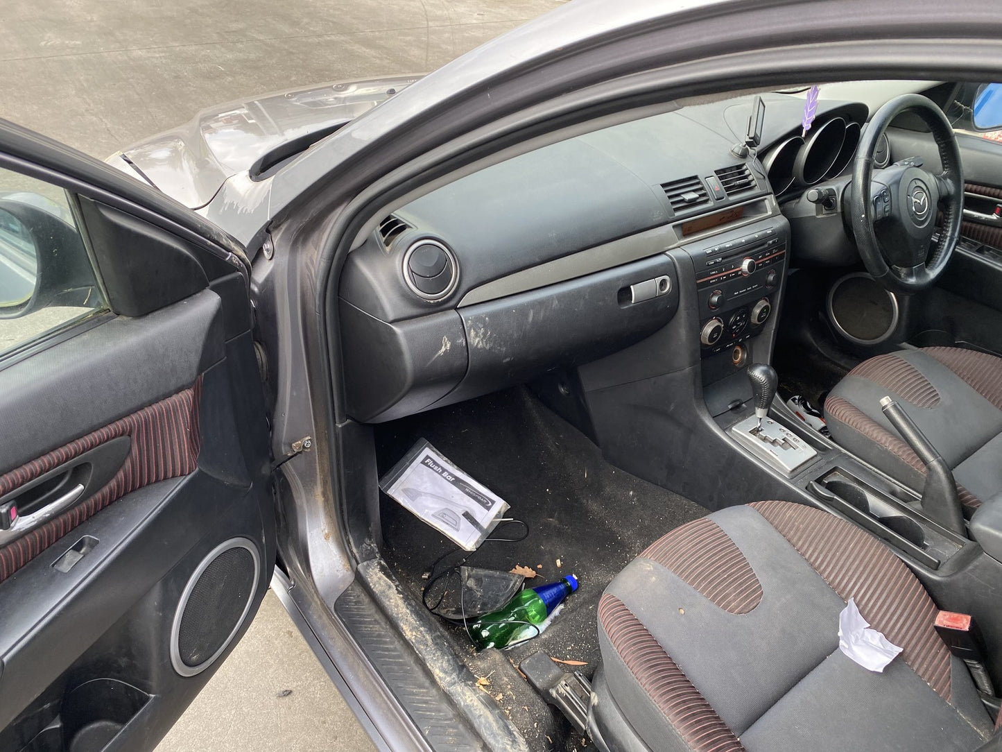 2006 Mazda Mazda3 BK  Dismantling For Parts