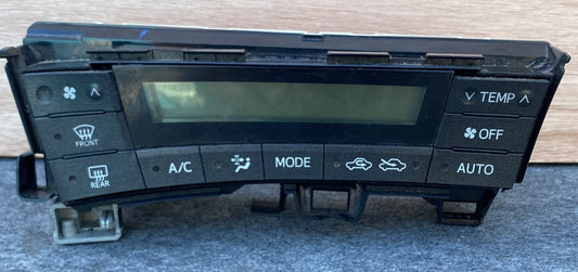 2012 Used Toyota Prius ZVW30 - Heater Controls PN: 75D725