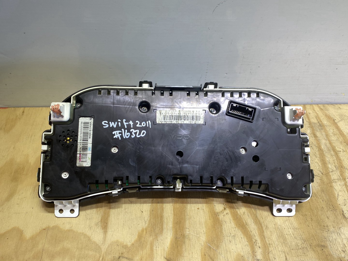 2011 Suzuki Swift - Instrument Cluster PN: after market
