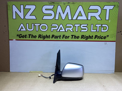 2006 Toyota Ipsum ACM21 - Left Door Mirror PN: 5 wires
