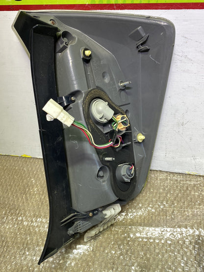 2010 Toyota Prius- Left Taillight PN: 8156047122