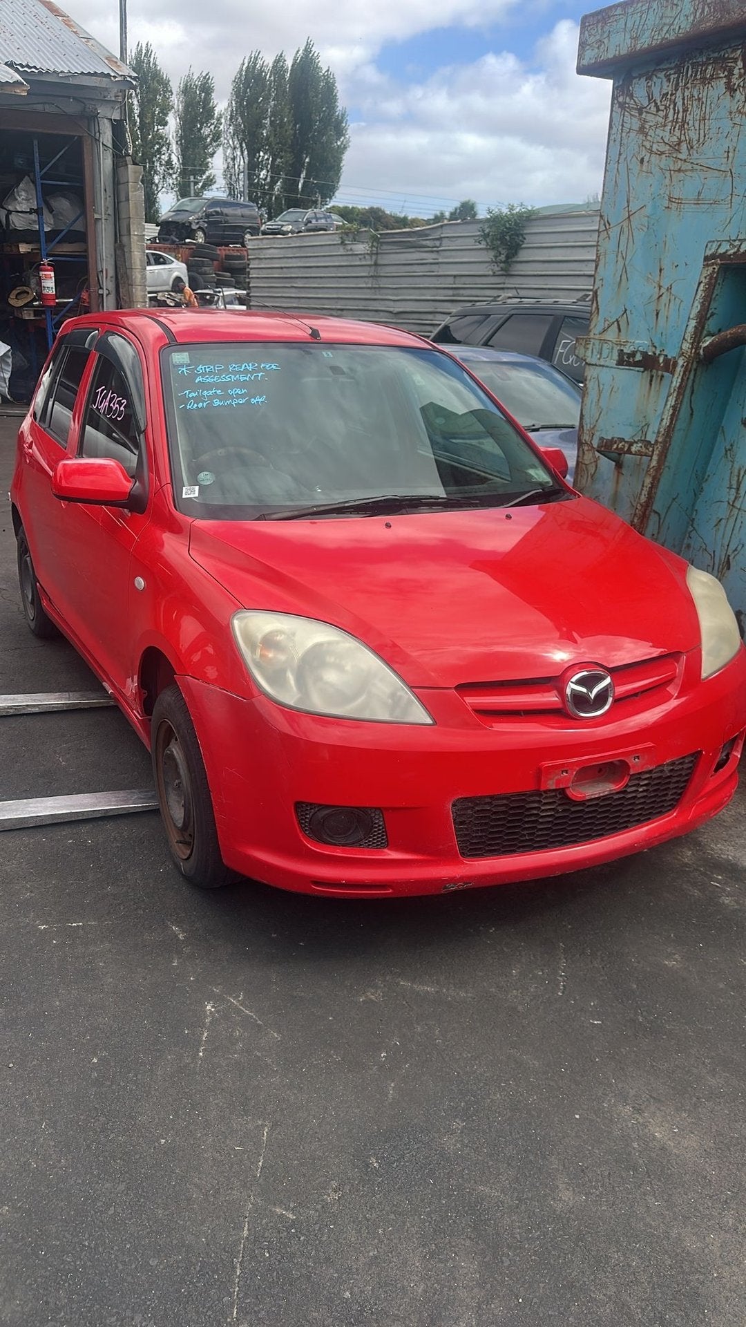 2006 Mazda Demio DY3W Dismantling For Parts