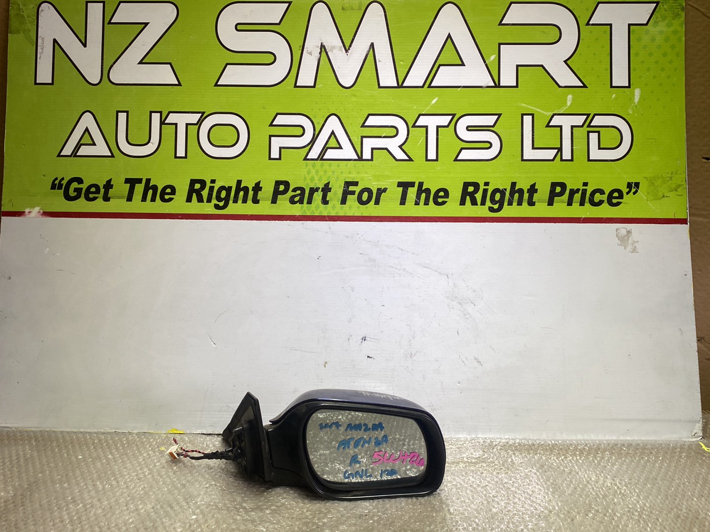 2007 Mazda Atenza- Right Door Mirror PN: 2 plugs 7 wires