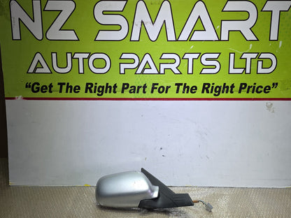 2002 Subaru Impreza- Right Door Mirror PN: 5 wires