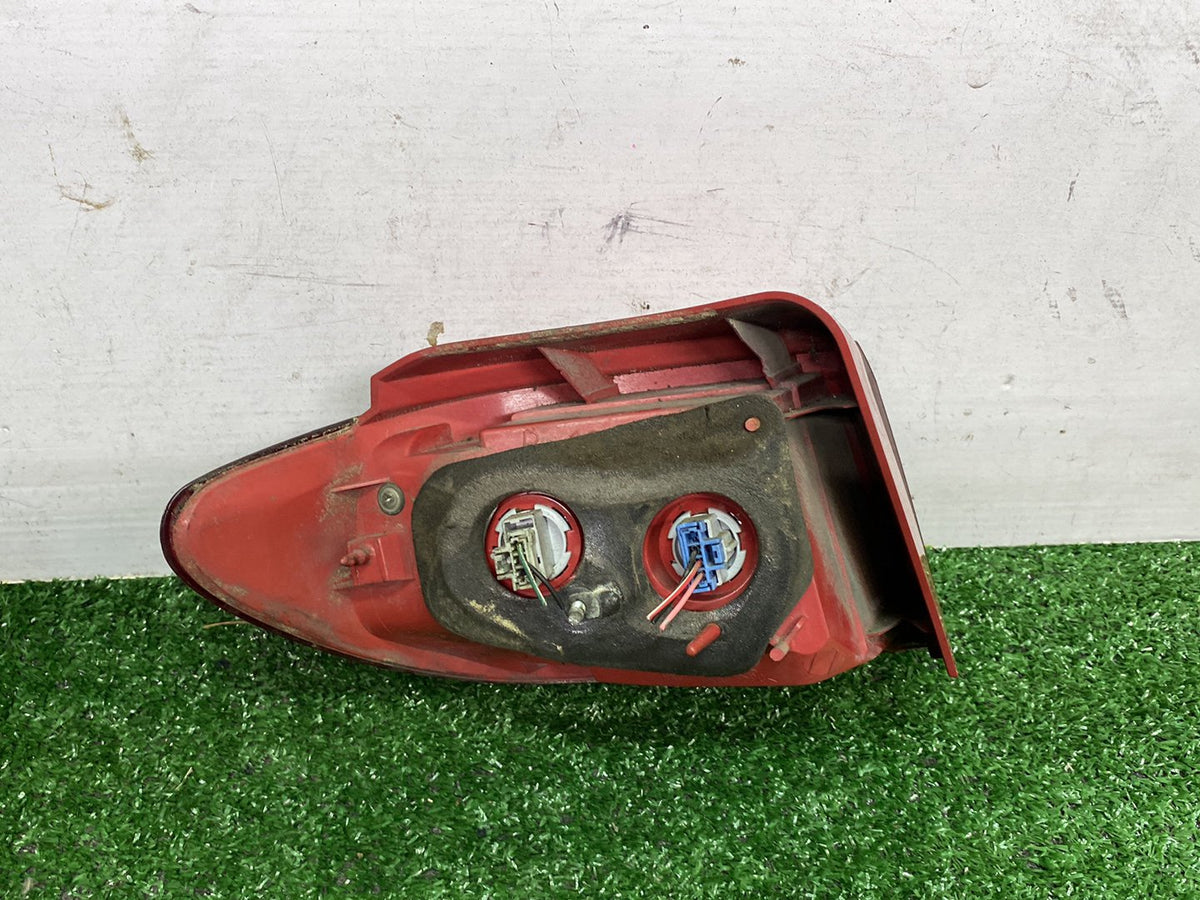 2004 Mazda Demio - Right Taillight PN: P4419