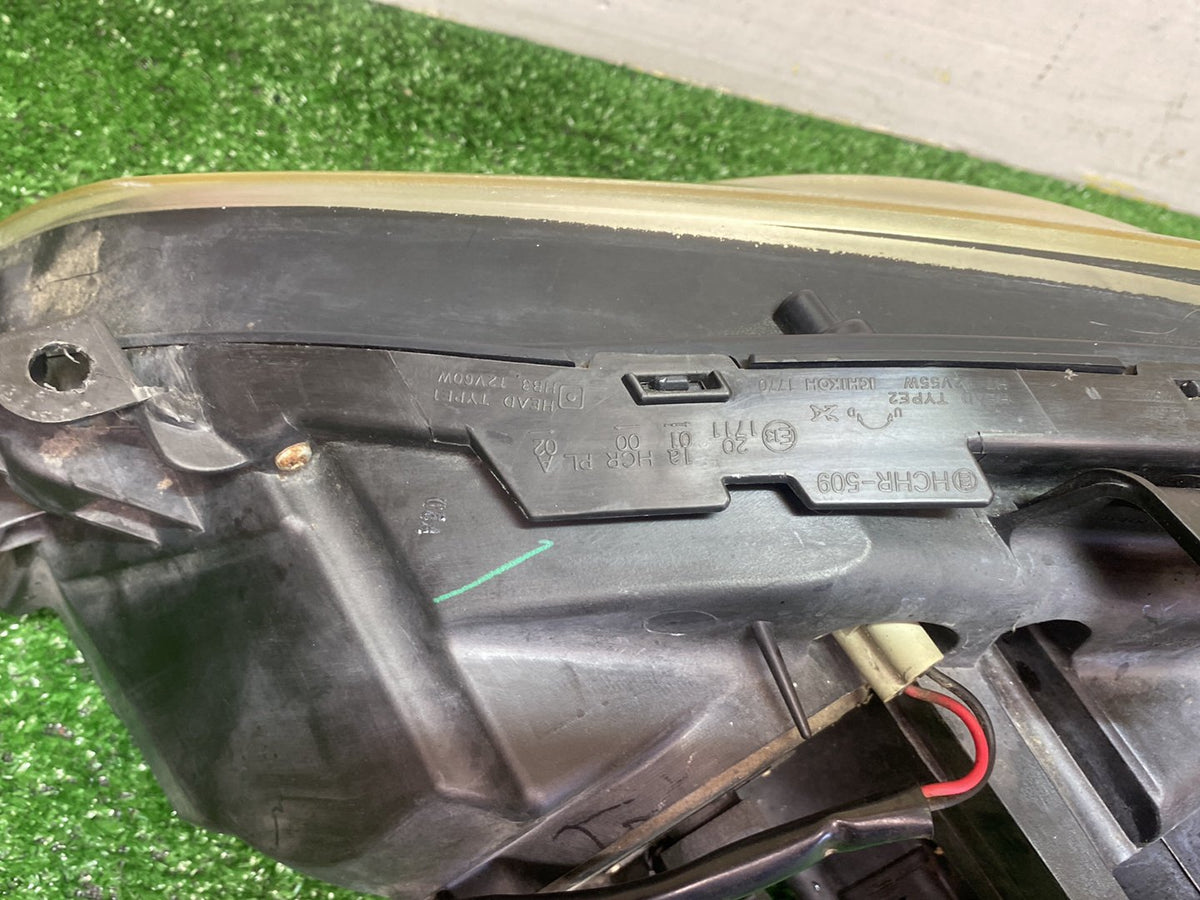 2006 Subaru Impreza - Right Headlight PN: 84001FE860