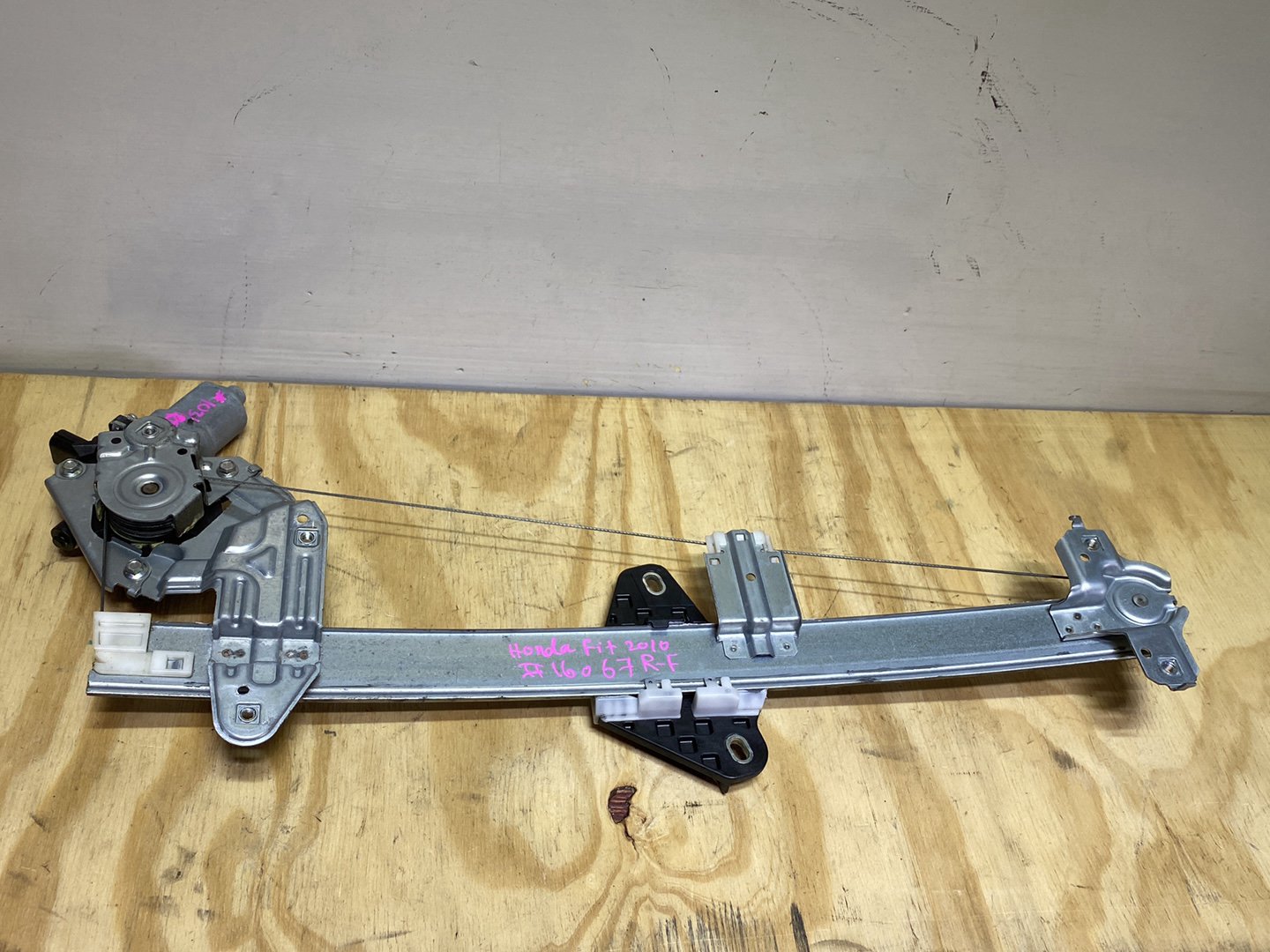 2010 Honda Fit GE6 - Right Front Window Regulator/Motor