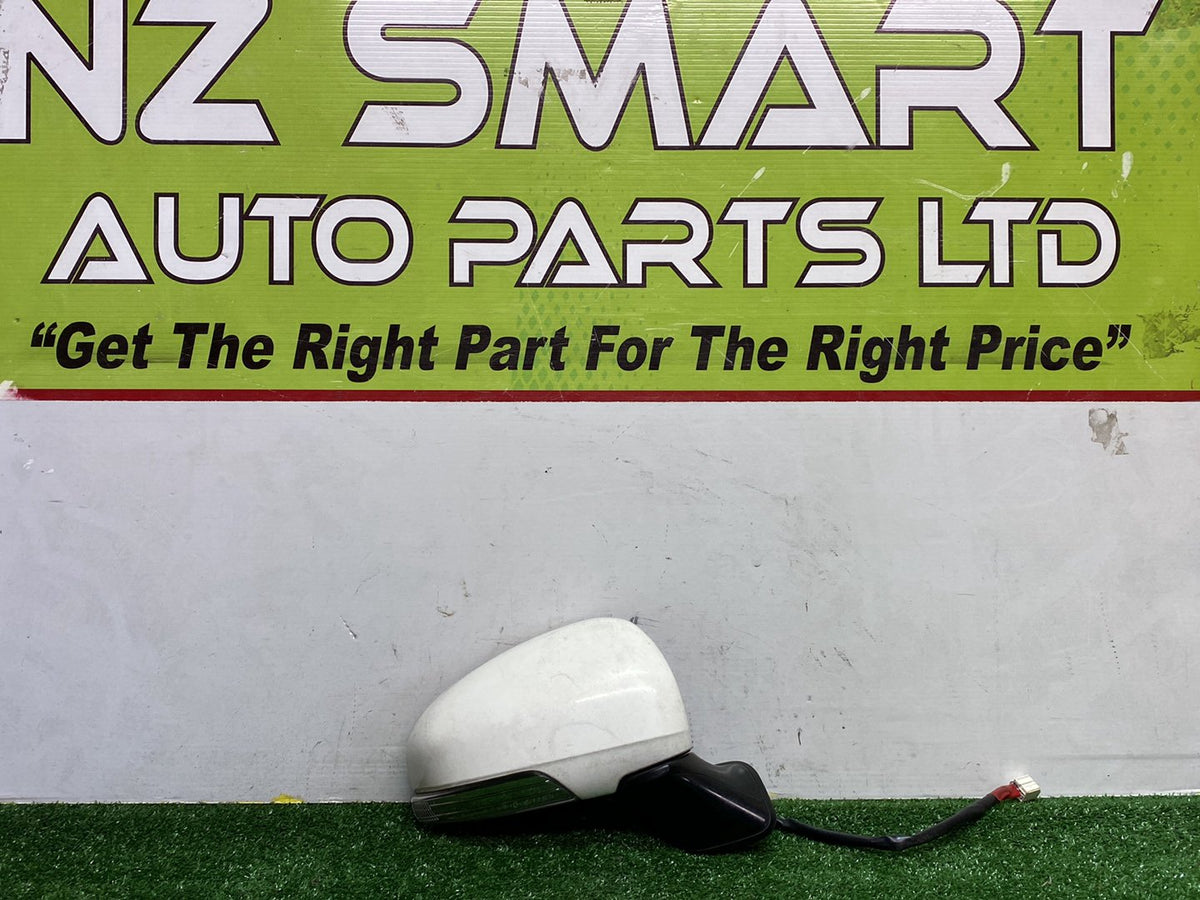 2012 Used Toyota Prius - Right Door Mirror PN: 7 wires