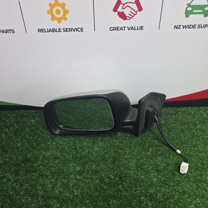 2006 Toyota RunX - Left Door Mirror PN: 7 wires