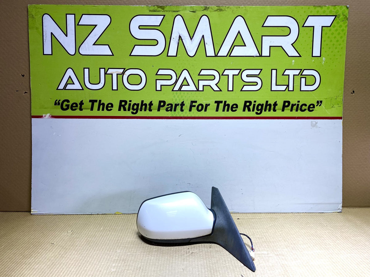 2005 Mazda Atenza - Right Door Mirror PN: 5 wires
