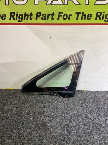 2008 Honda Airwave GJ1 - Left Front Quarter Door Glass PN: Tint Number M2H3