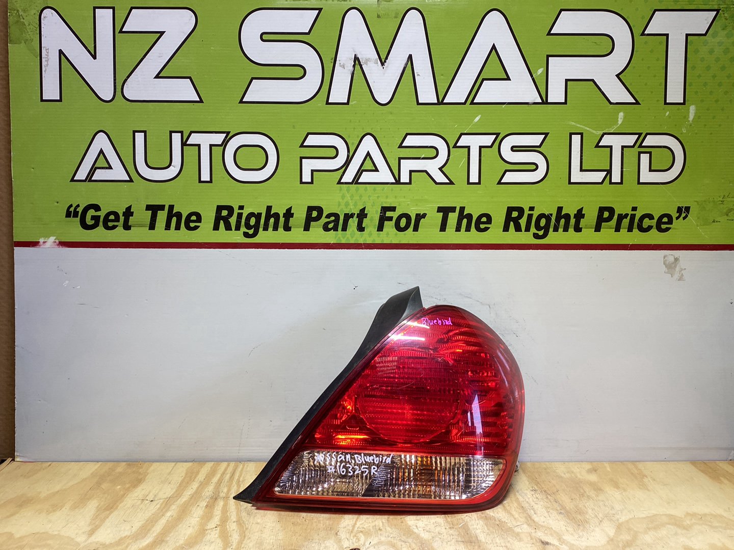 2005 Nissan Bluebird - Right Taillight PN: ICHIKOH 4978