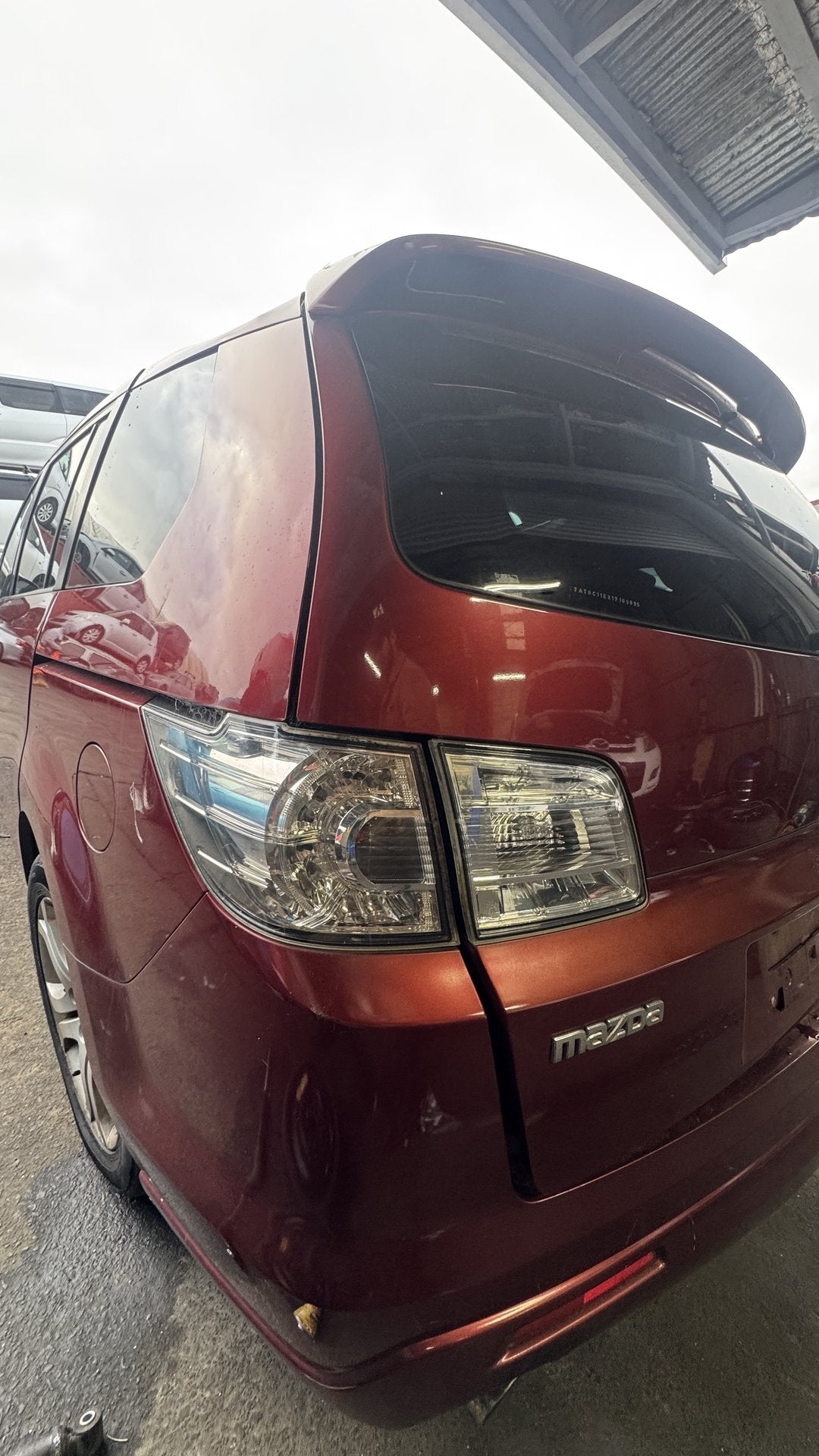 2006 Mazda MPV  Dismantling For Parts