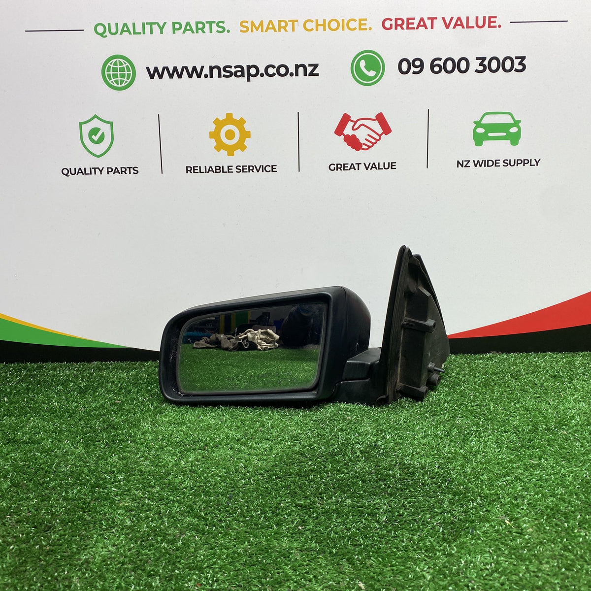 2003 Holden Commodore - Left Door Mirror PN: 3 Pins