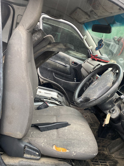 2010 Toyota Hiace TRH200 Dismantling For Parts