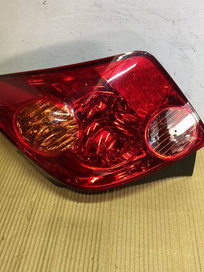 2006 Used Toyota Ist- Right Rear Light PN: 0482360