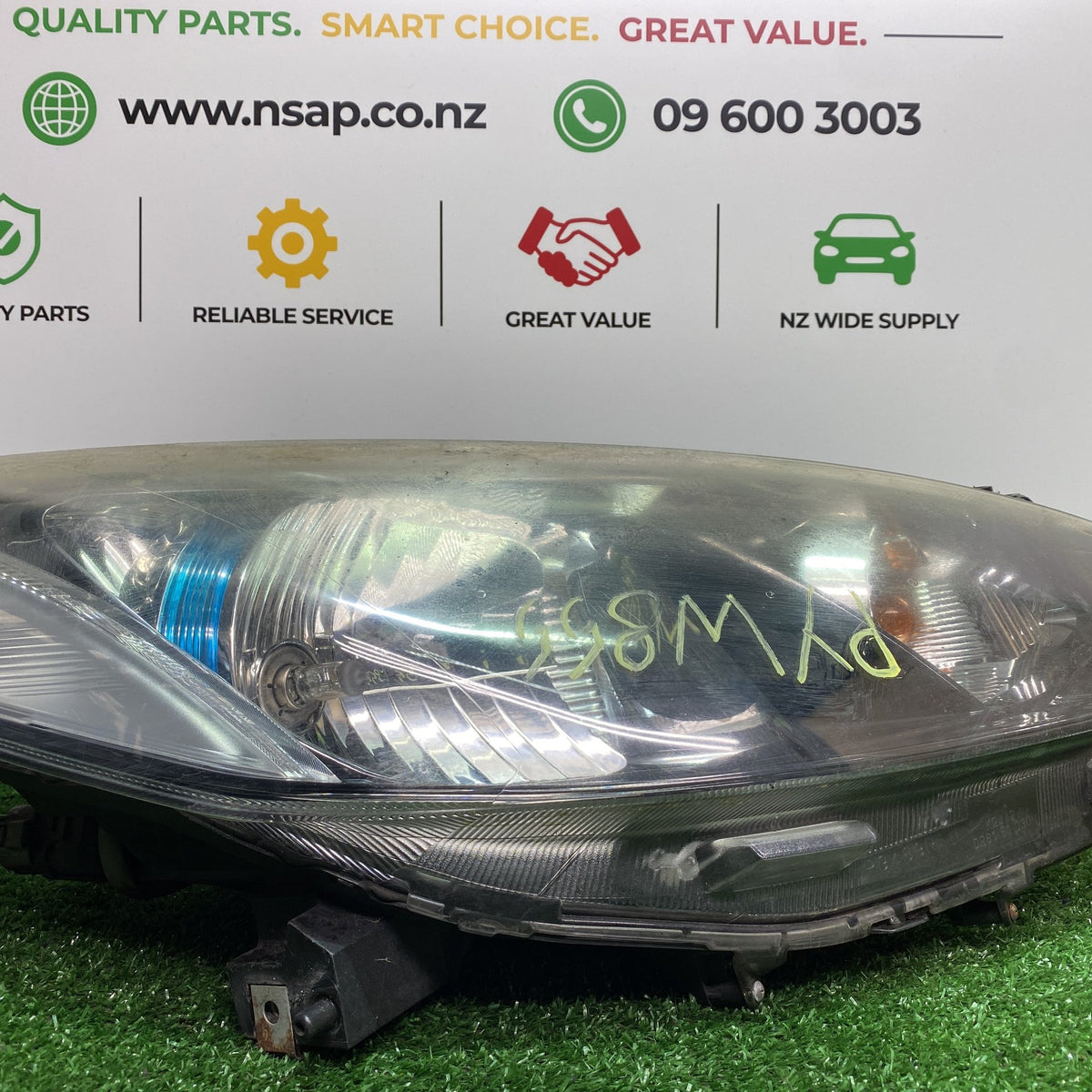 2011 Mazda Demio - Right Headlight PN: Auto Adjust/ Non Hid/ STANLEY W0128