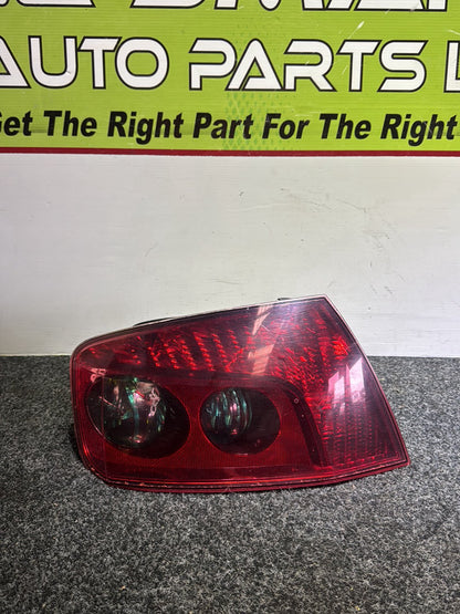 2006 Peugeot 407 - Left Taillight