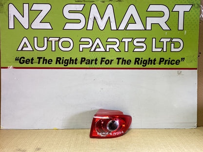 2005 Mazda Demio DY3W - Right Taillight PN: P4419