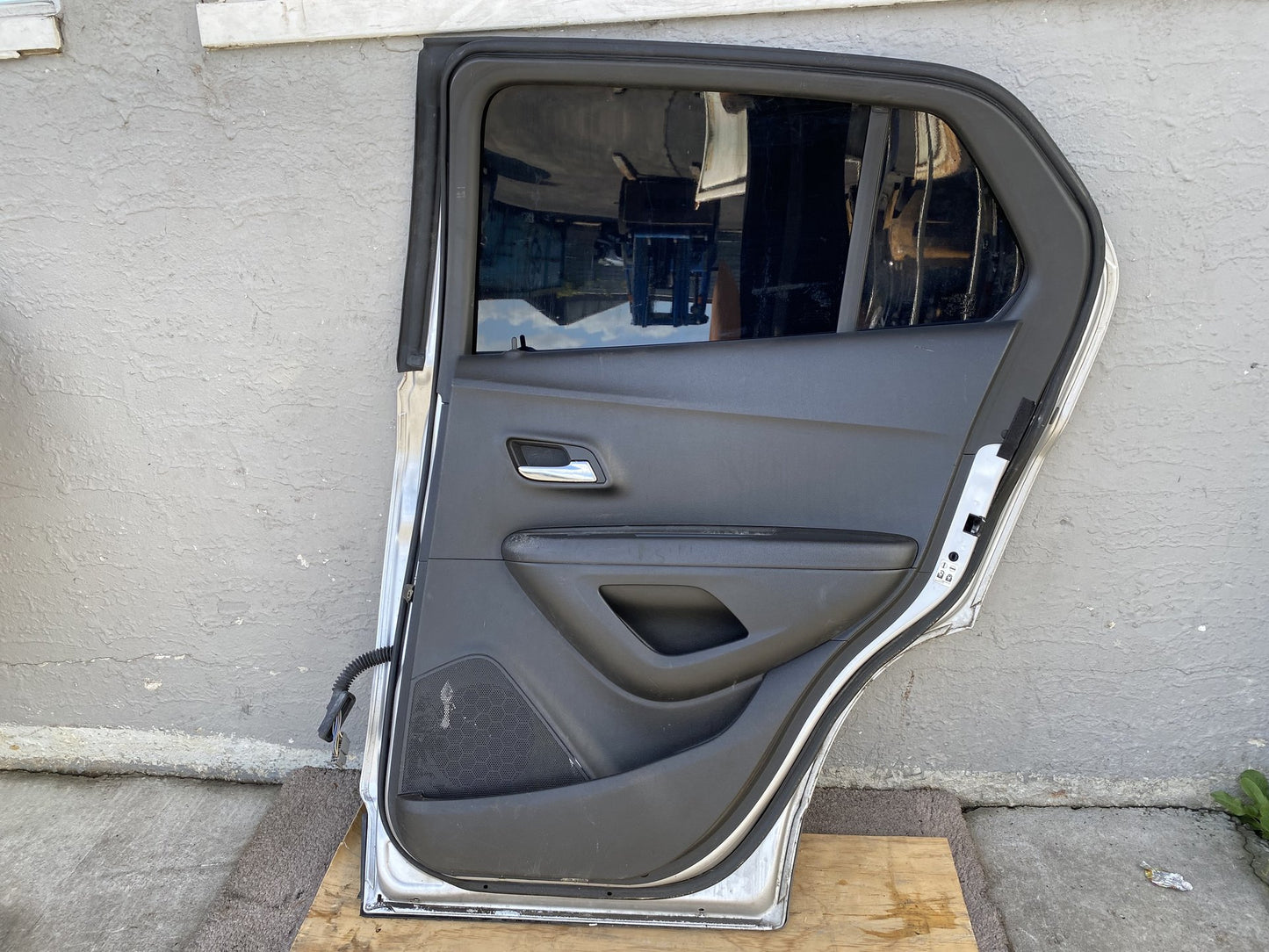 2015 Holden Trax - Left Rear Door Shell