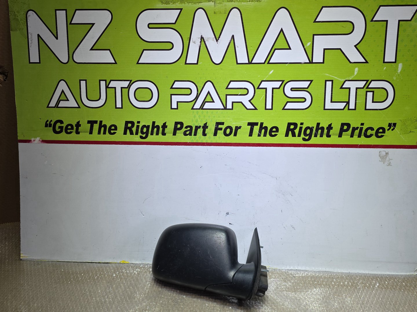2008 Holden Rodeo- Right Door Mirror PN: 3 pin