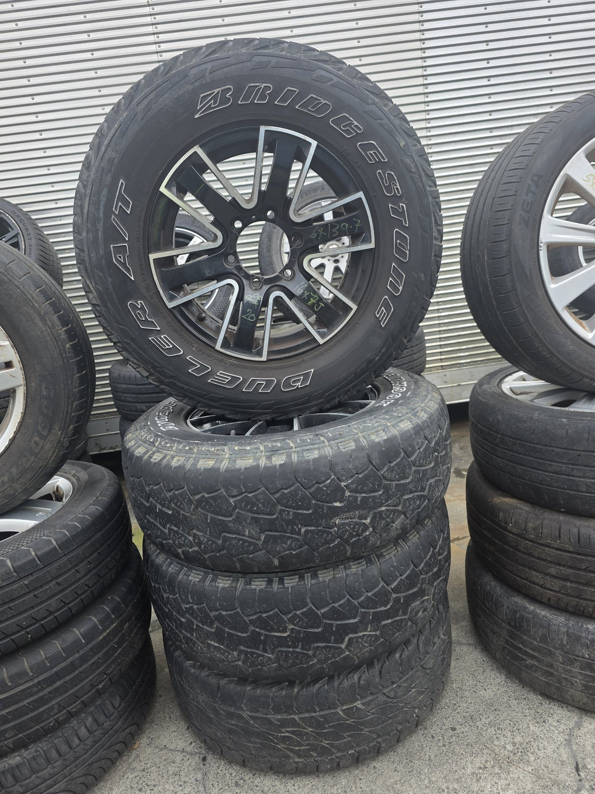 Mag Wheel Set 6x139.7 Stud Pattern/ Wheel Size: 16x7 J/ Offset: 26
