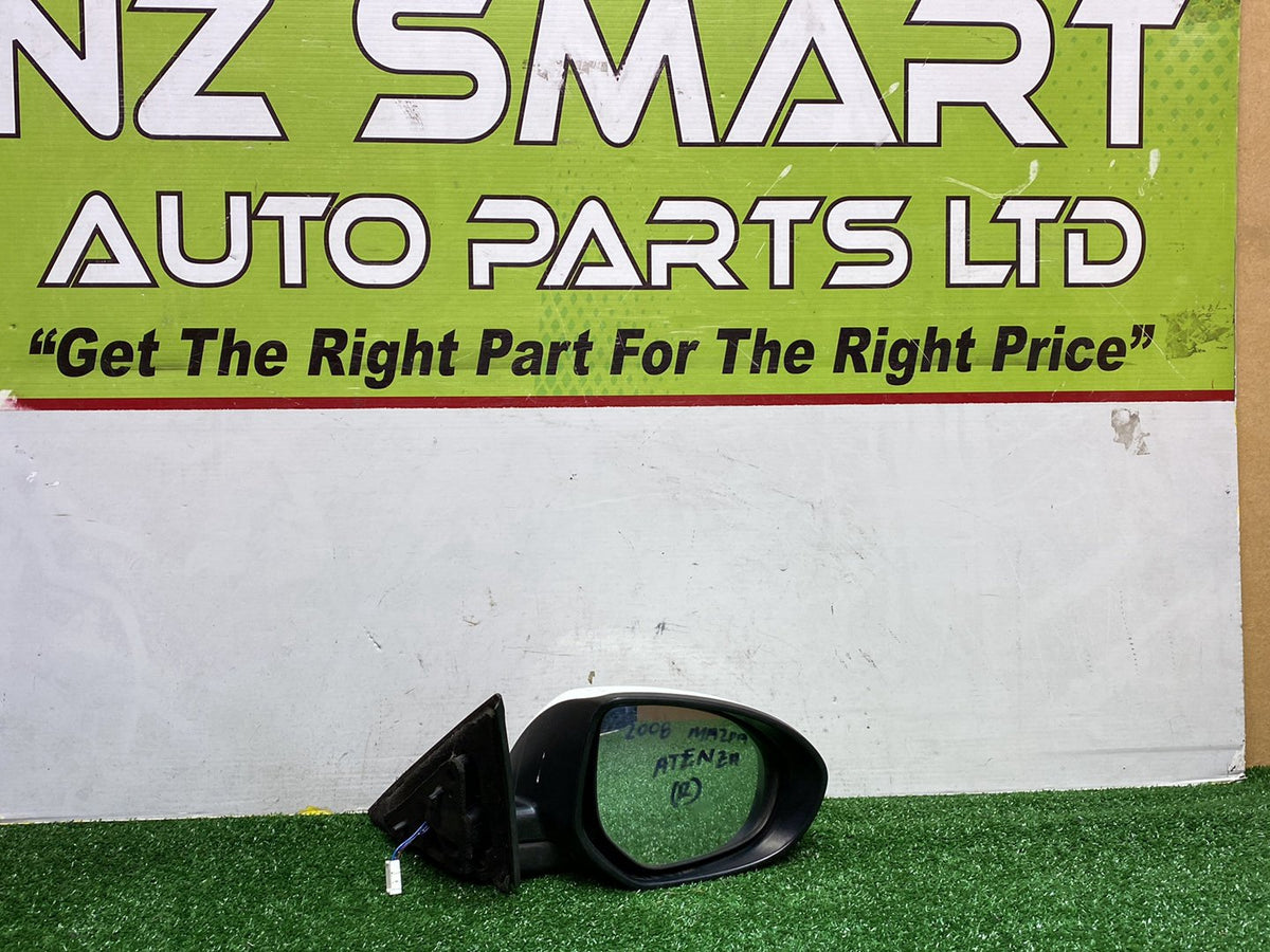2006 Mazda Atenza - Right Door Mirror PN: 7 wires