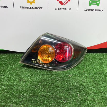2006 Mazda Axela - Right Taillight LENS: STANLEY P2912/ PN: BP4L51150D