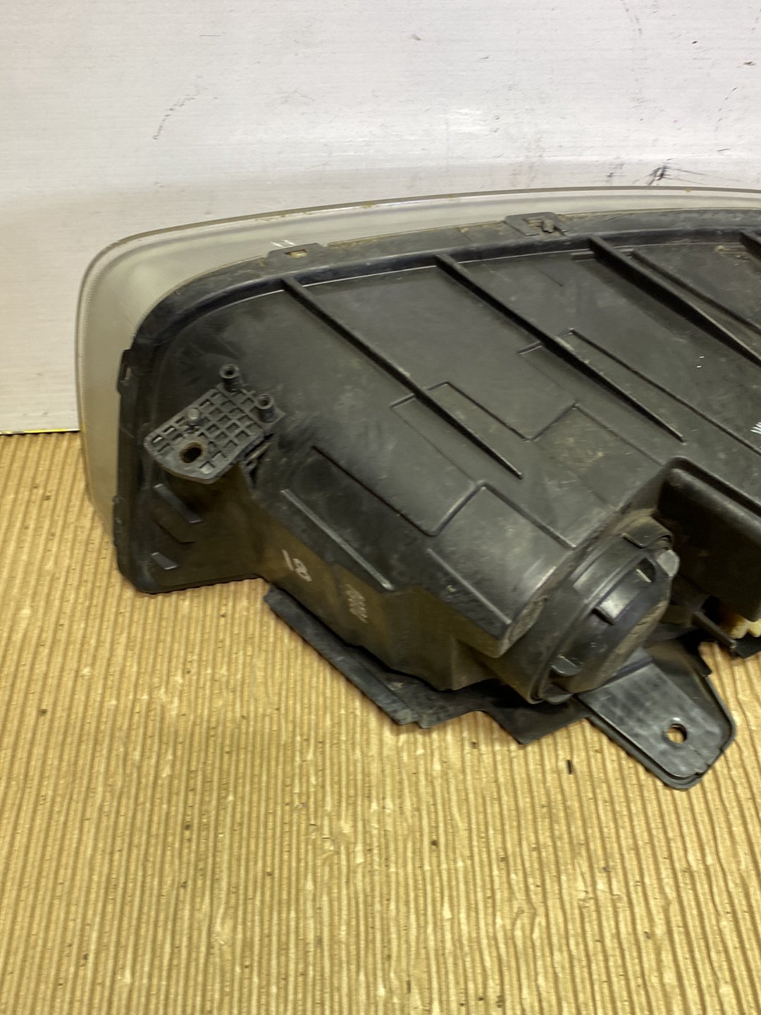 2011 Holden Captiva- Left Headlight PN: see photos