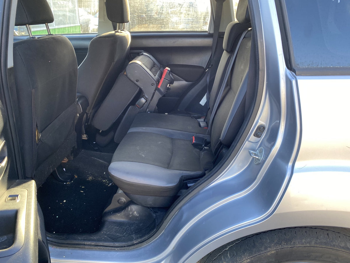 2010 Mitsubishi Outlander XLS Dismantling For Parts